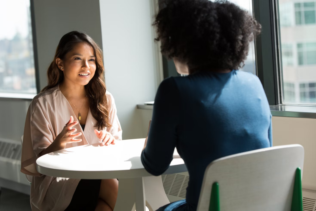 Chatting Like a Pro: A Therapist’s Tips for Winning Hearts in Conversations-image01