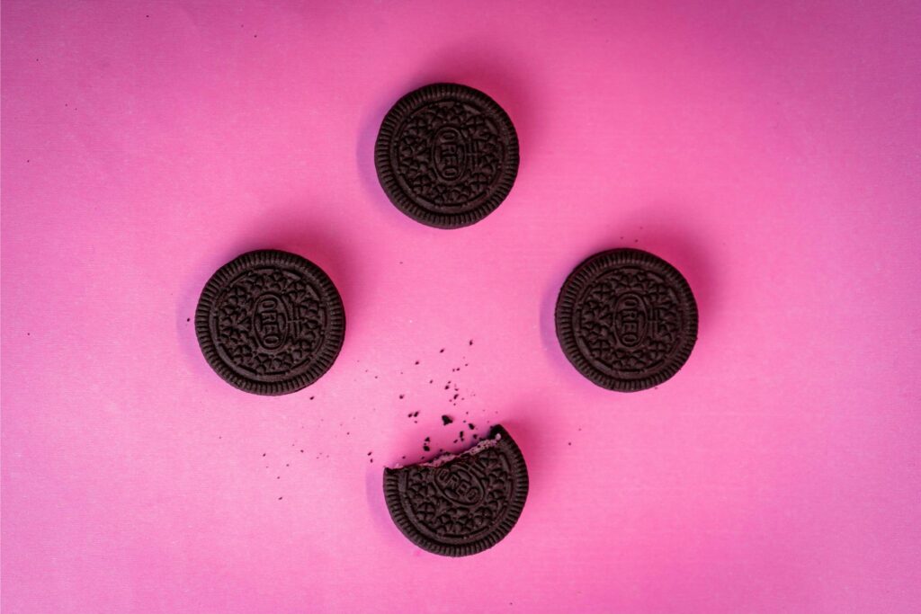 Oreo and Coca-Cola Team up to Create Chocolate Soda and Fizzy Cookies