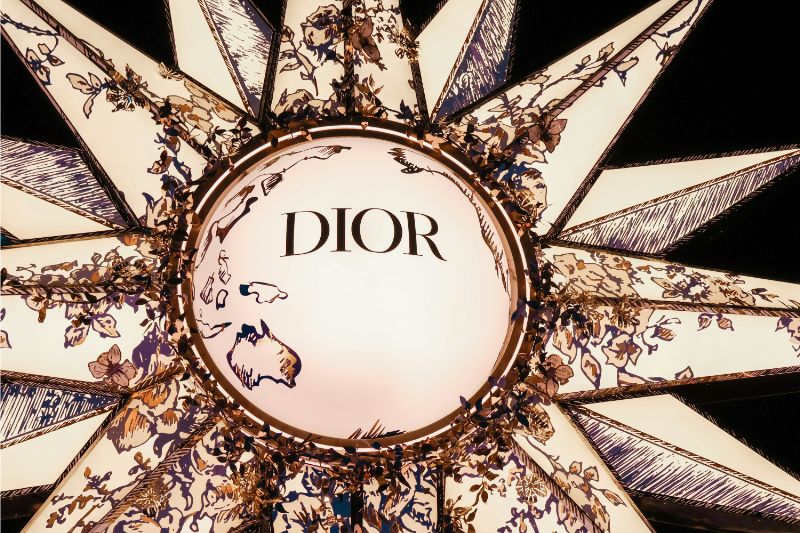 Dior hits bullseye with archery display to open Paris fashion week