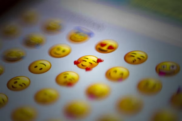 The Emoji Trick That Could End Workplace Confusion